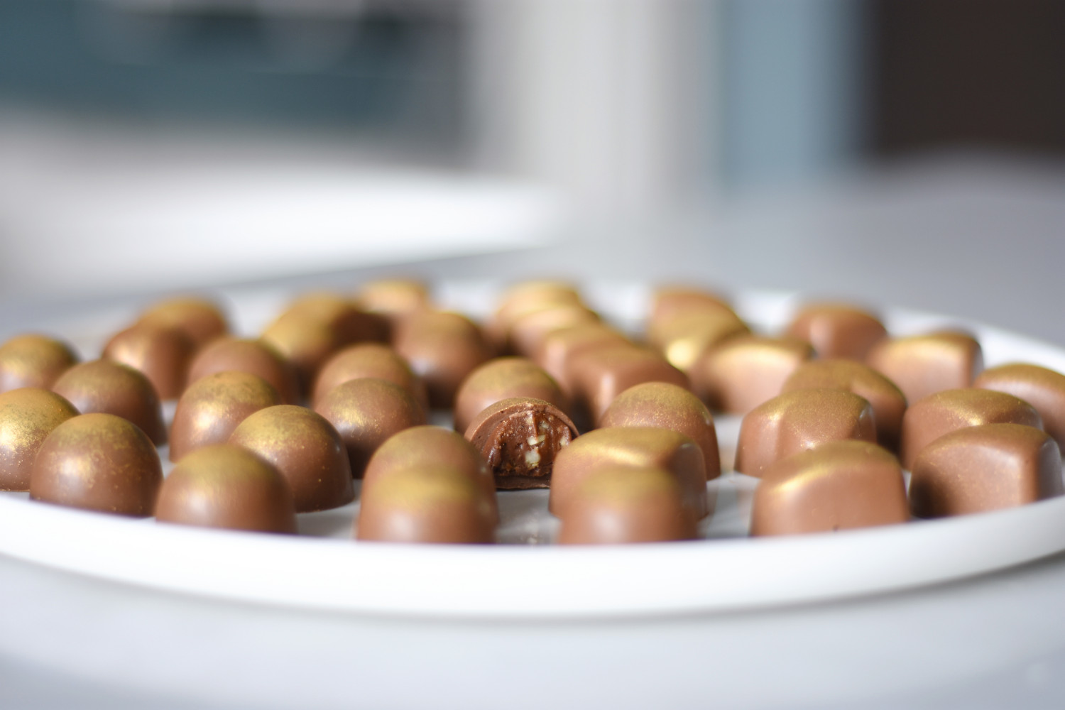 fyldte-chokolader-med-nougat-annemette-voss-callebaut-37